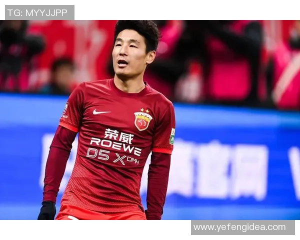 足球百大球星第九位传奇人物揭晓 他如何影响了世界足坛的历史与未来 足球百大球星第九位传奇人物揭晓 他如何影响了世界足坛的历史与未来